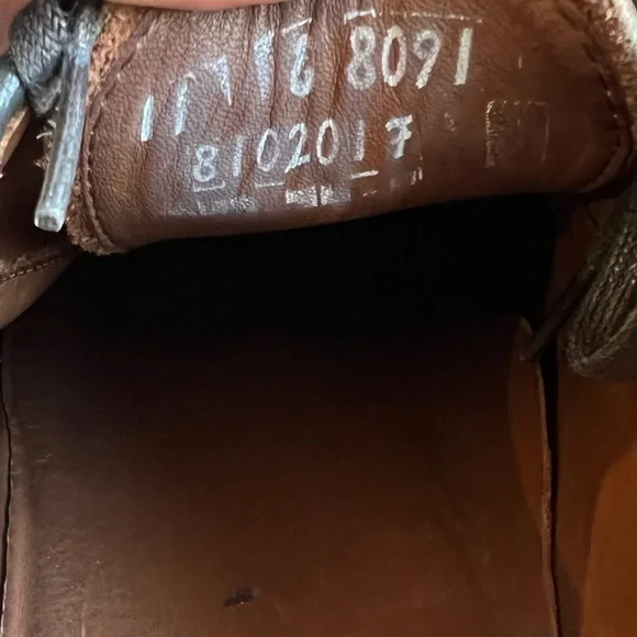 Allen Edmonds Badlands Brown Leather Oxford Shoes - Picture 5 of 10